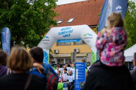 FOTO  Slovenske olimpijske sanje ponesli širom naše občine 110